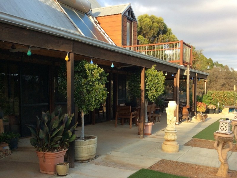 263 Bayly Road, York WA 6302