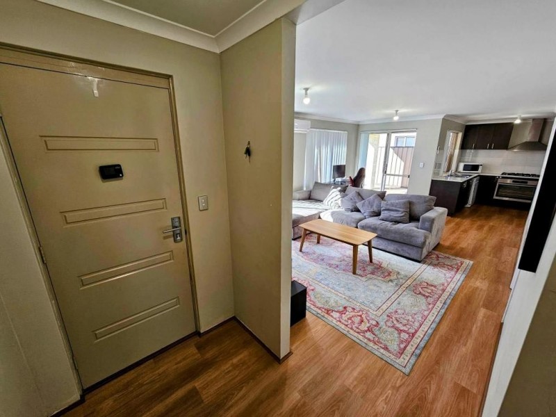 5/23 Frost Bend, Piara Waters WA 6112