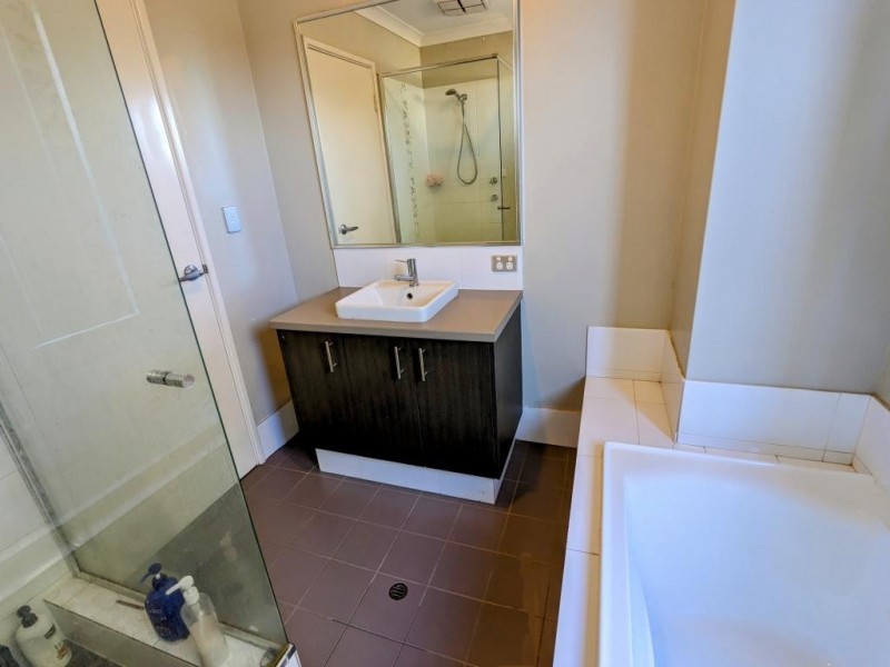 5/23 Frost Bend, Piara Waters WA 6112