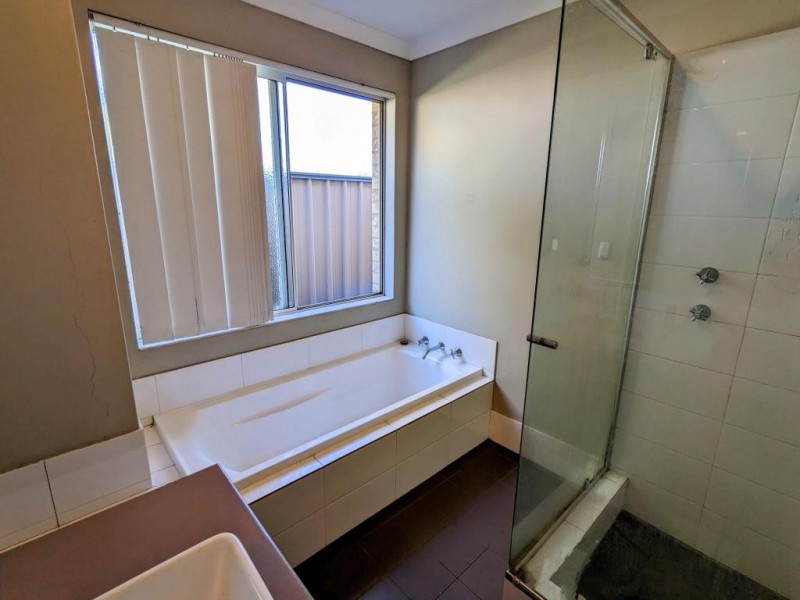 5/23 Frost Bend, Piara Waters WA 6112