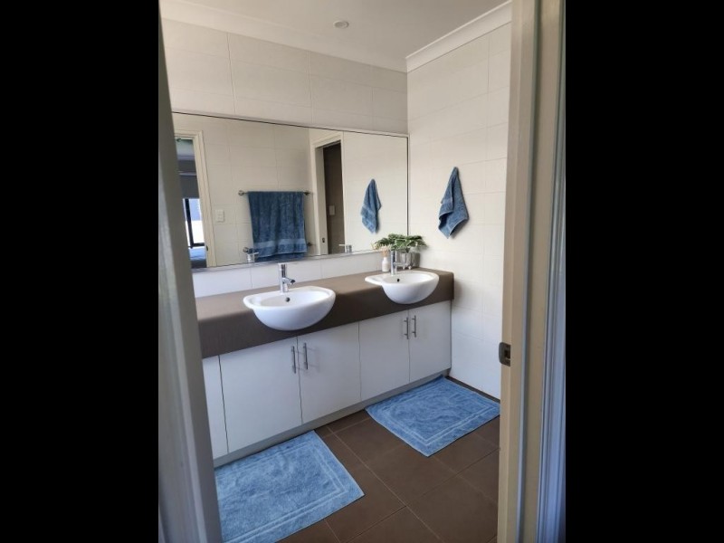 11 Matthews Way, Somerville WA 6430