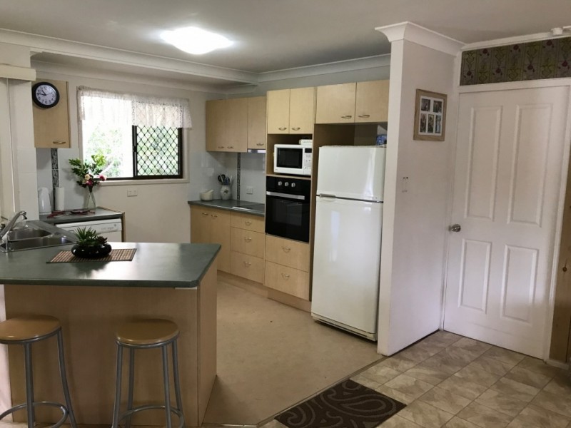 8 Myla Road, Landsborough QLD 4550