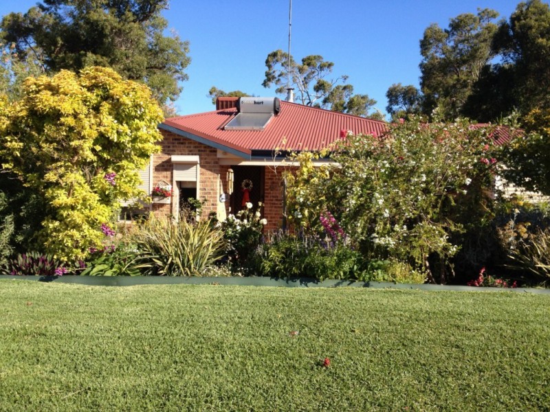 4 Canopus Court, Dawesville WA 6211