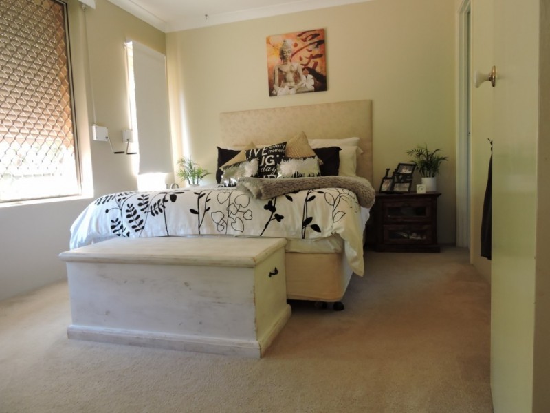 4 Canopus Court, Dawesville WA 6211