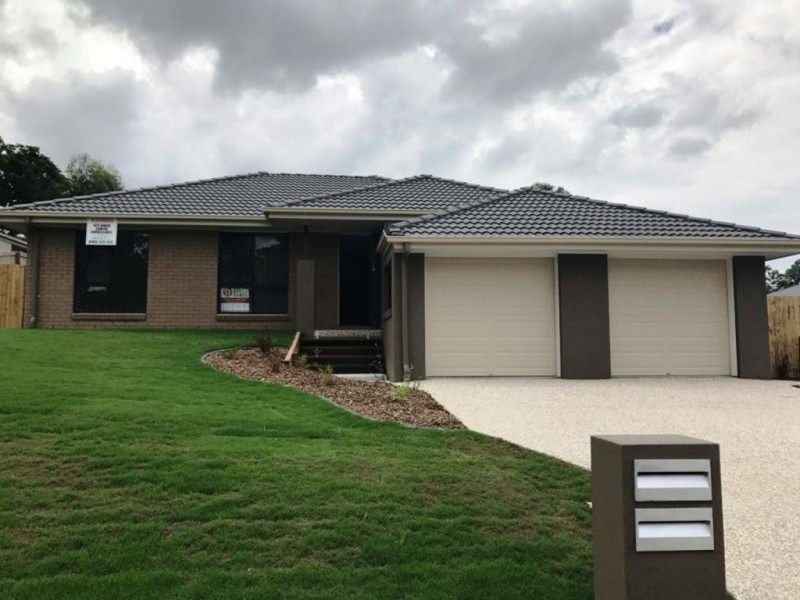 20 Knightsbridge Drive, Chuwar QLD 4306