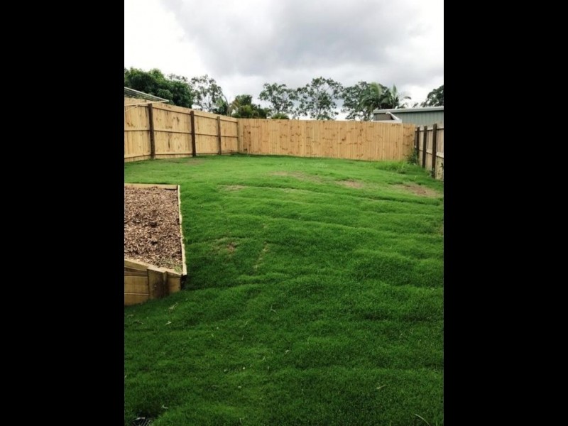 20 Knightsbridge Drive, Chuwar QLD 4306