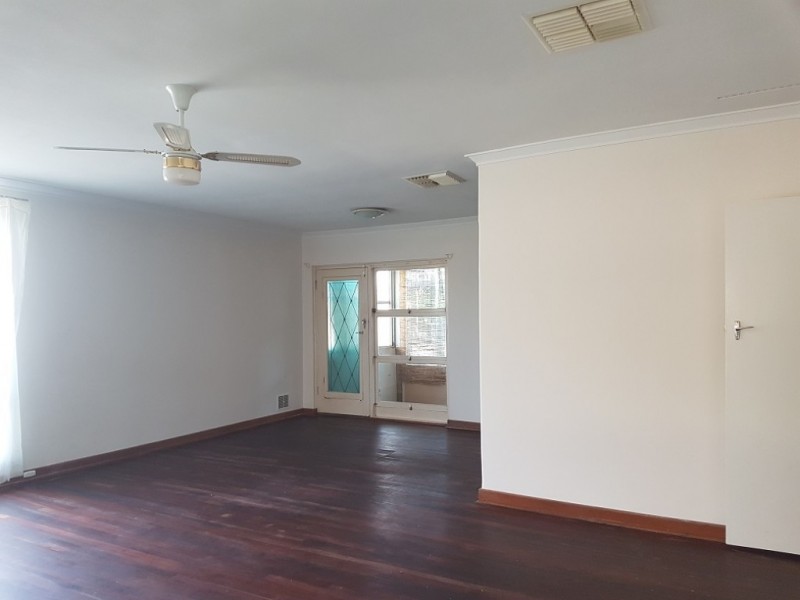 46 Gibbs St, East Cannington WA 6107