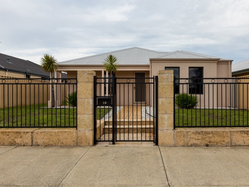 18 Reeves Approach, Dalyellup WA 6230