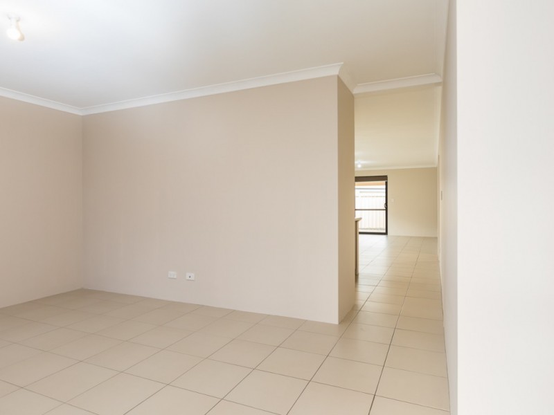 18 Reeves Approach, Dalyellup WA 6230