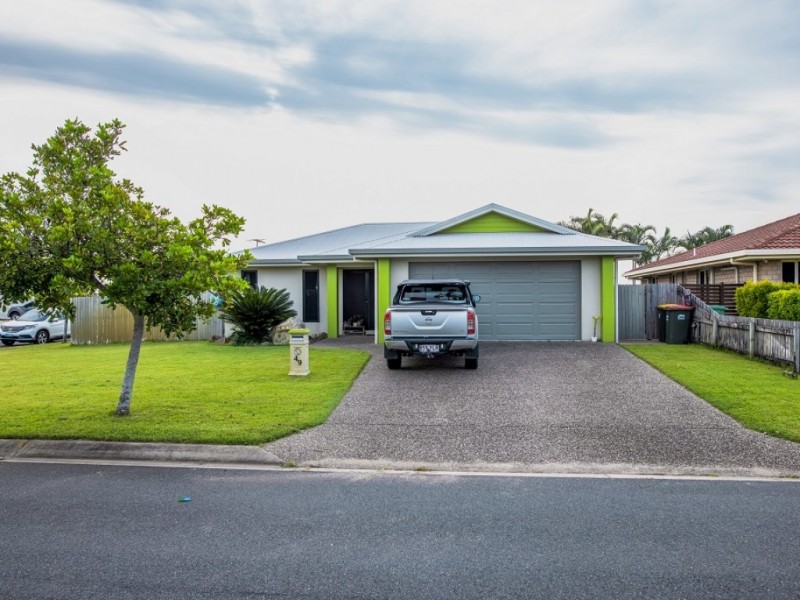 49 Companion Way, Bucasia QLD 4750