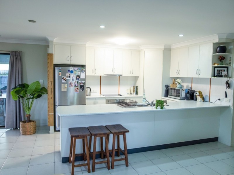 49 Companion Way, Bucasia QLD 4750