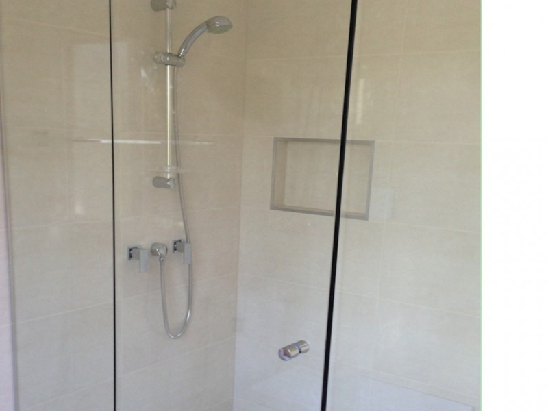 12/2 St Kevins Avenue, Benowa QLD 4217