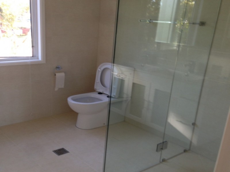 12/2 St Kevins Avenue, Benowa QLD 4217