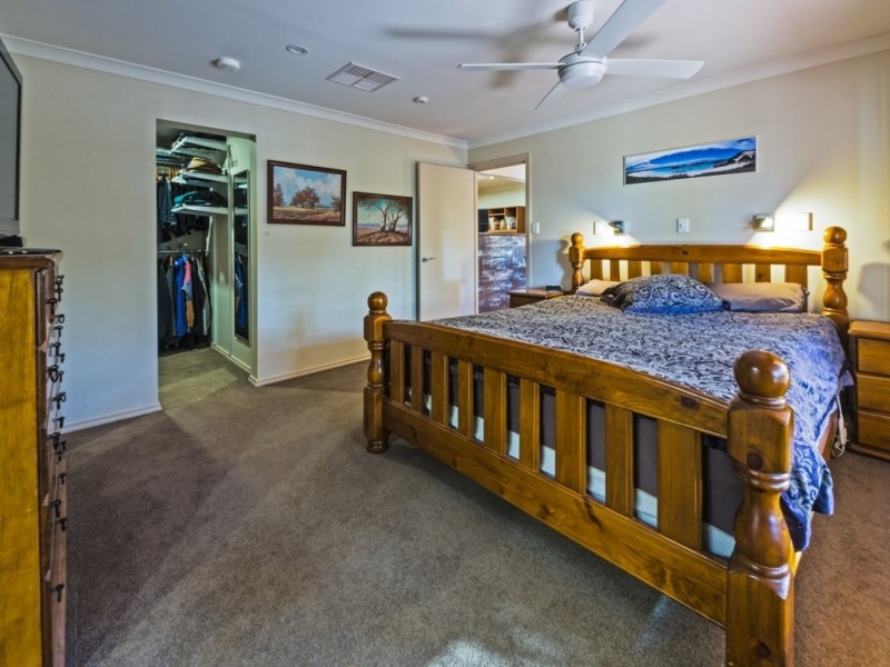 373 Piccadilly Street, West Lamington WA 6430