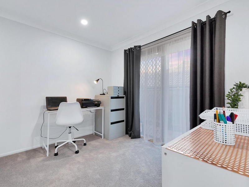 20 Serle Street, Middle Park QLD 4074