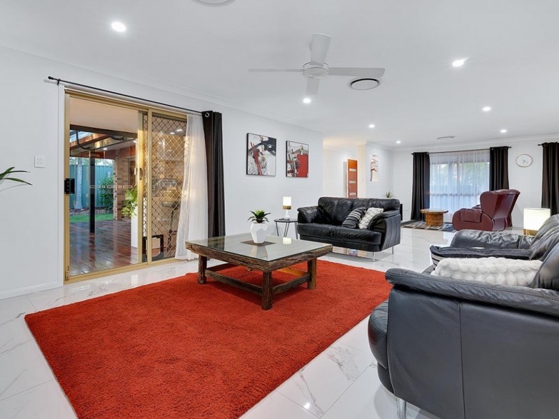 20 Serle Street, Middle Park QLD 4074