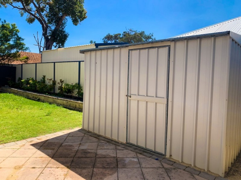 31 Hudson Drive, Dudley Park WA 6210