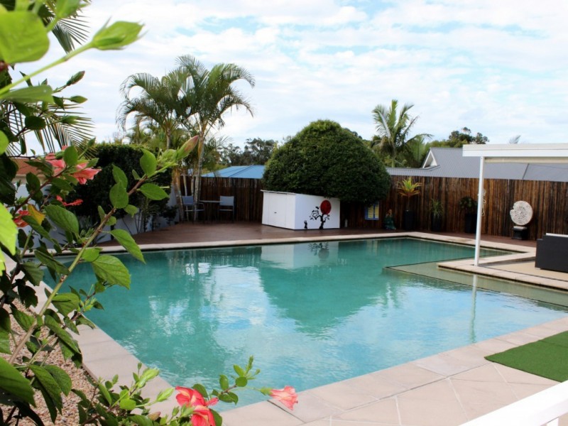 5 Avon Close, Bli Bli QLD 4560