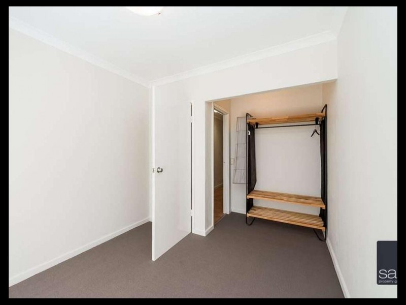 18a Greenock Avenue, Como WA 6152