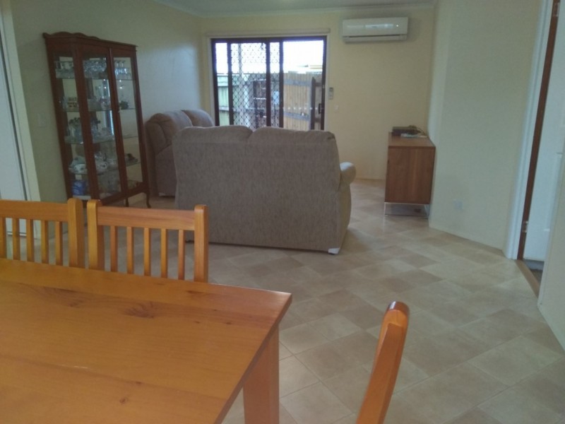 2/16 Stephenson Street, Labrador QLD 4215