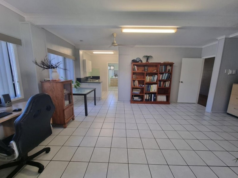 18 Landsdown Street, Cardwell QLD 4849