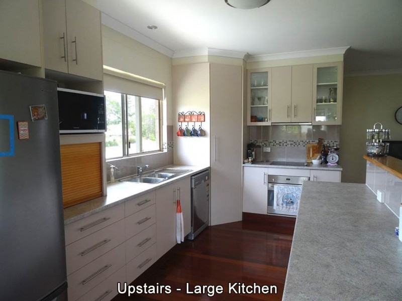 111 Rammutt Road, Chatsworth QLD 4570