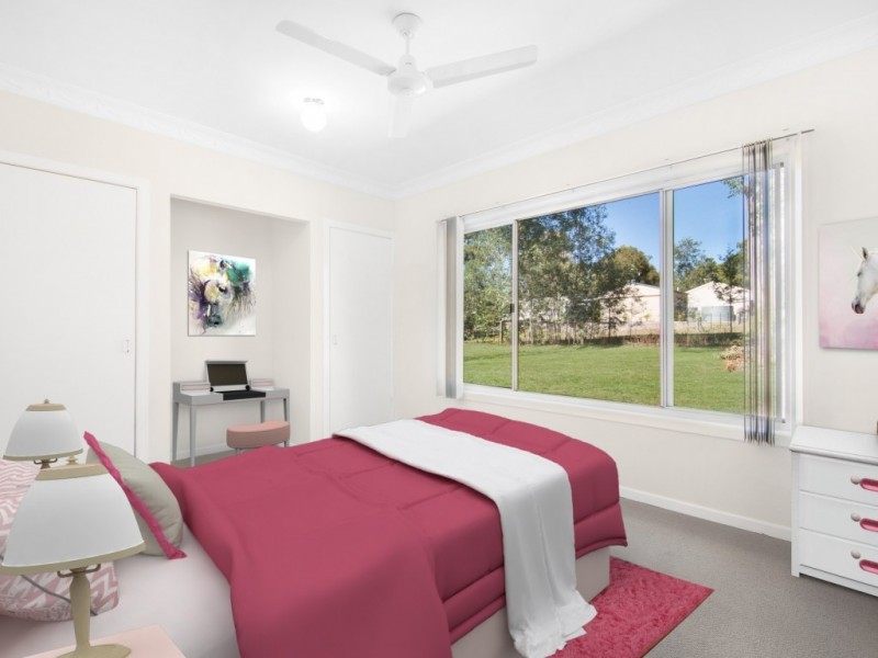 12 Buccan Rd, Buccan QLD 4207