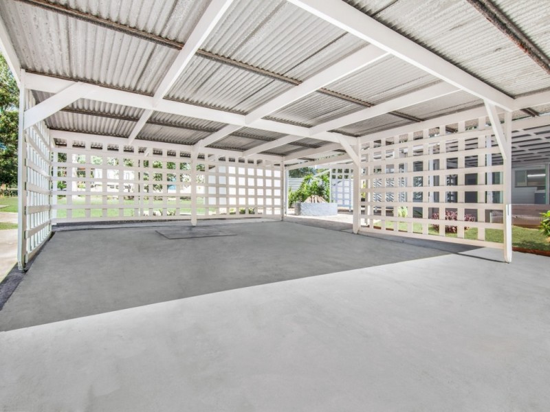 12 Buccan Rd, Buccan QLD 4207