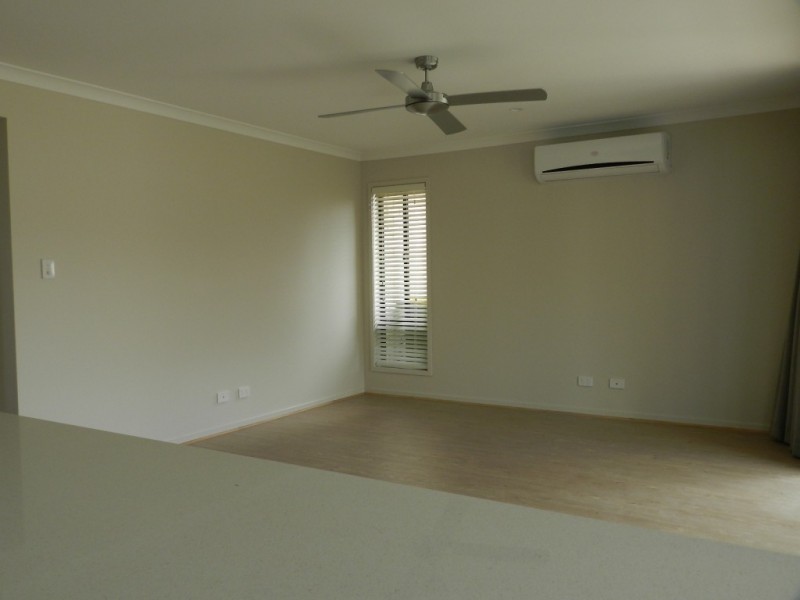 22 Summerhill Crescent, Ormeau Hills QLD 4208