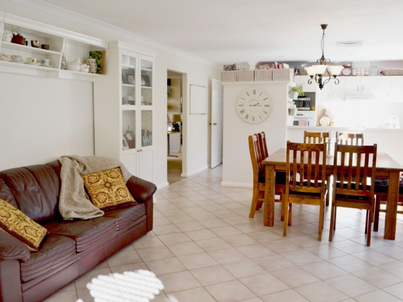 45 Ellen Brook Drive, The Vines WA 6069