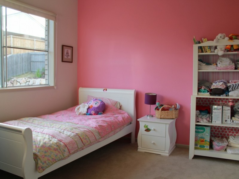 25 Ridgevale Boulevard, Holmview QLD 4207