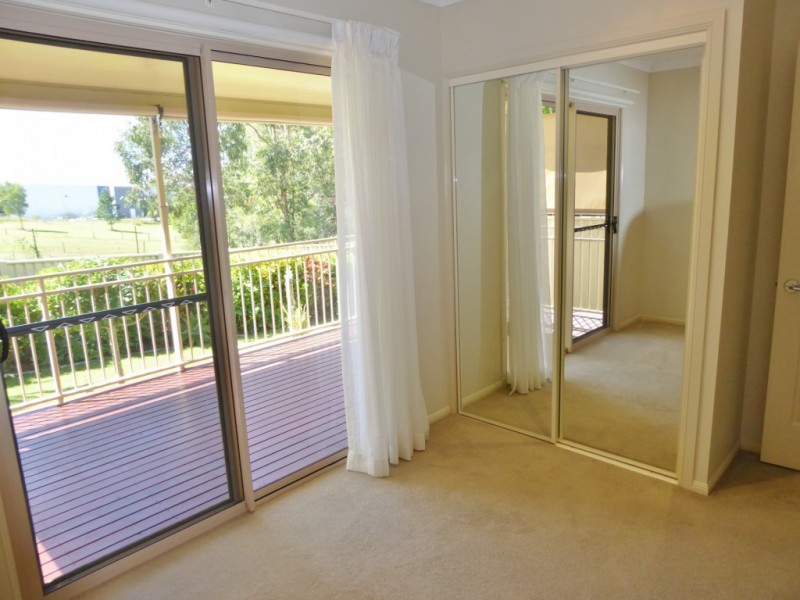 27 Northumberland Avenue, Nerang QLD 4211