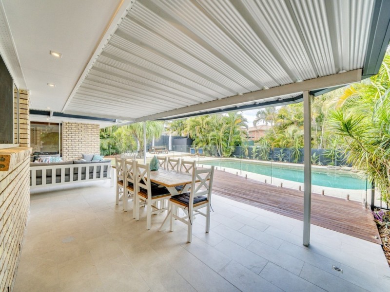 6 Cascade Close, Riverhills QLD 4074