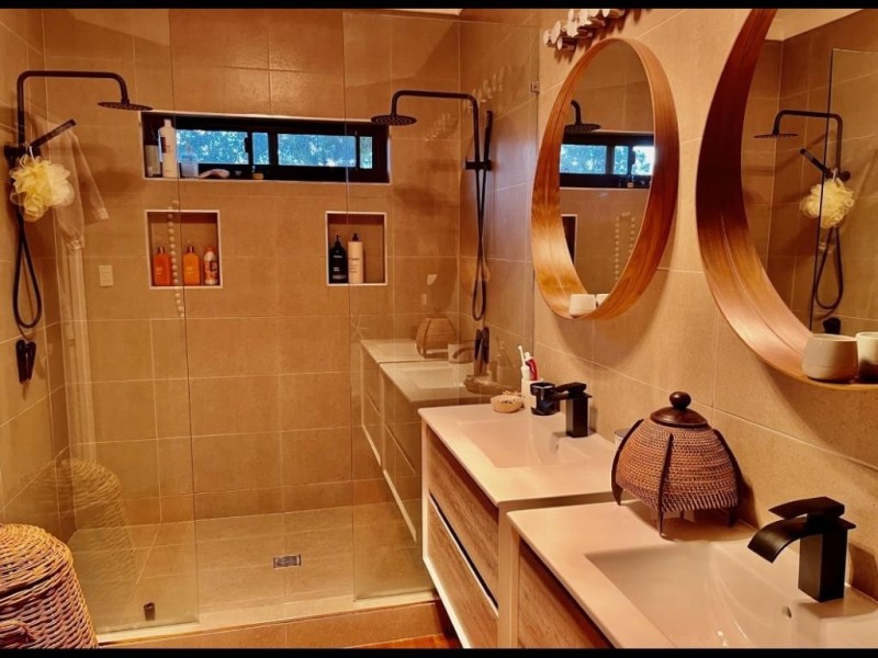 3 Laceflower Crescent, Eatons Hill QLD 4037