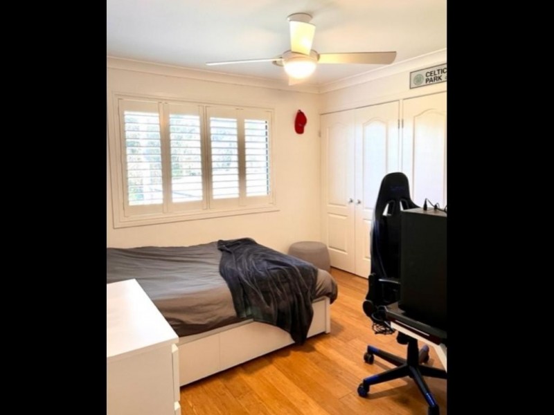 3 Laceflower Crescent, Eatons Hill QLD 4037