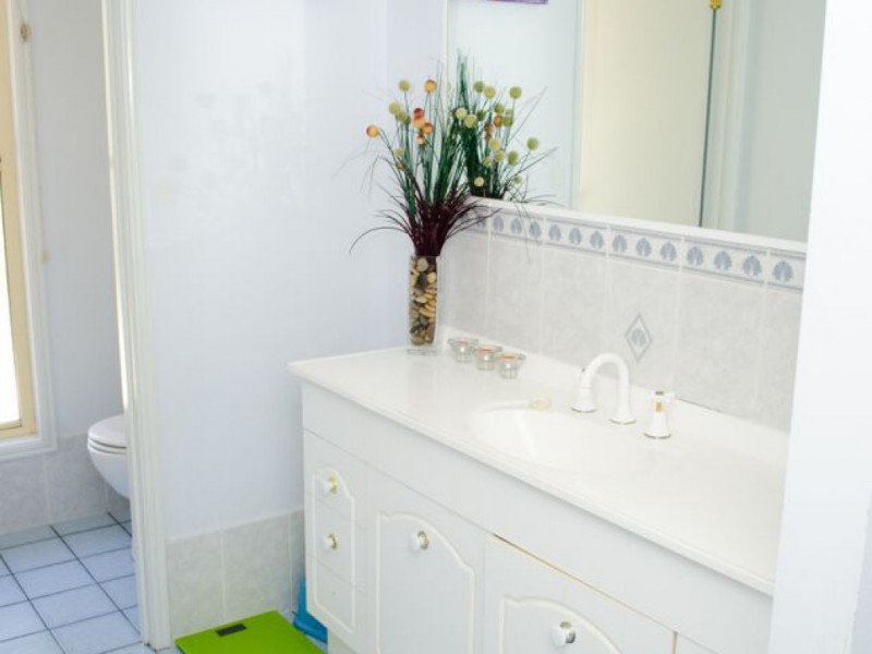 107-113 Kingfisher Road, Greenbank QLD 4124