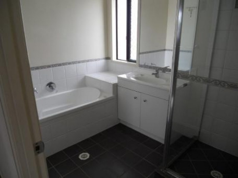 24 Blackwood Road, Margate QLD 4019