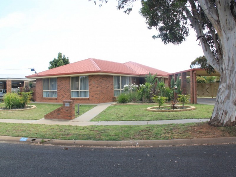 14 Goyne Crescent, Swan Hill VIC 3585