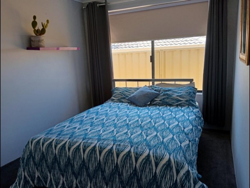 18 Sparrow Way, Spearwood WA 6163