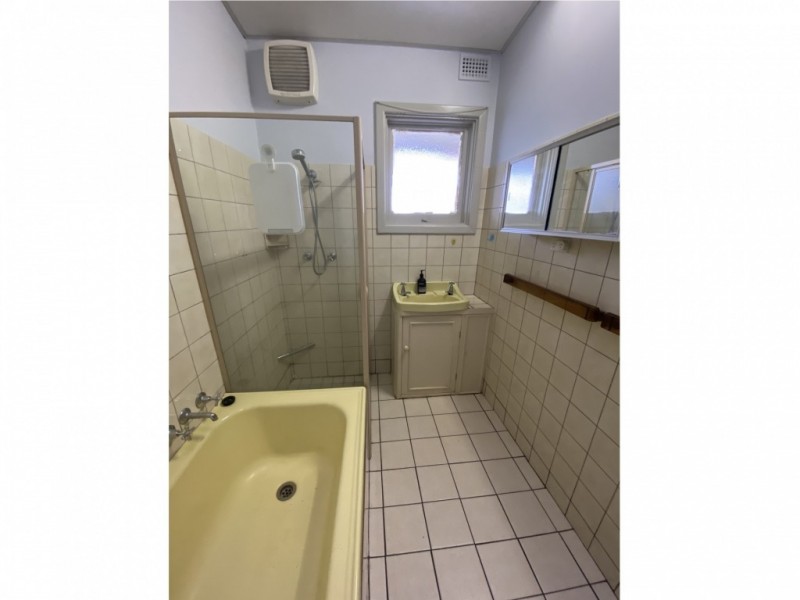 1 Clements Street, Dudley Park SA 5008