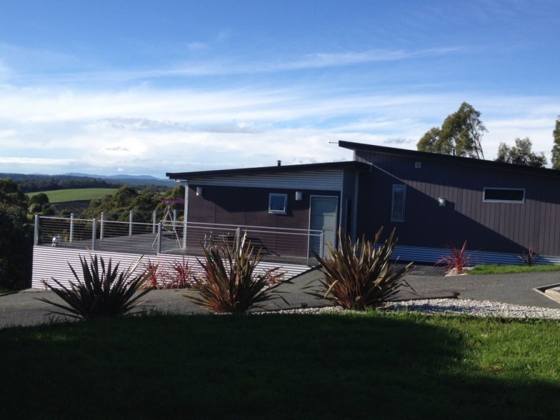 69 Knox Drive, South Spreyton TAS 7310