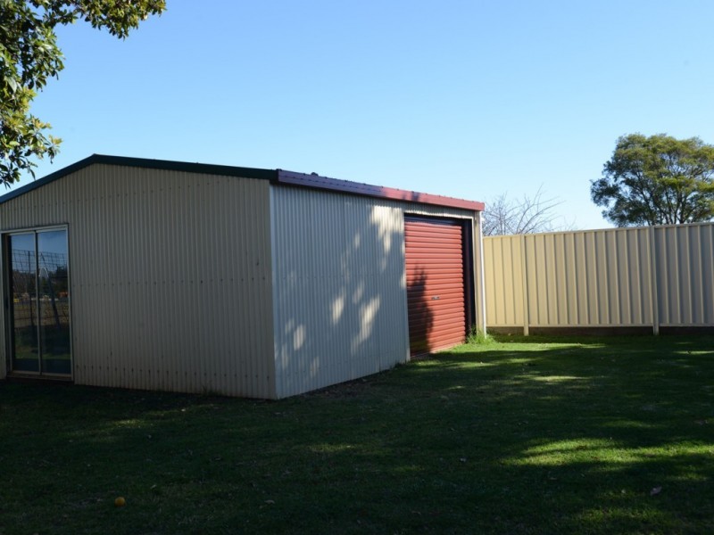 380 Bridge Street, Wilsonton QLD 4350