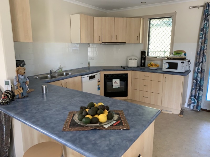 45 James Road, Glenwood QLD 4570