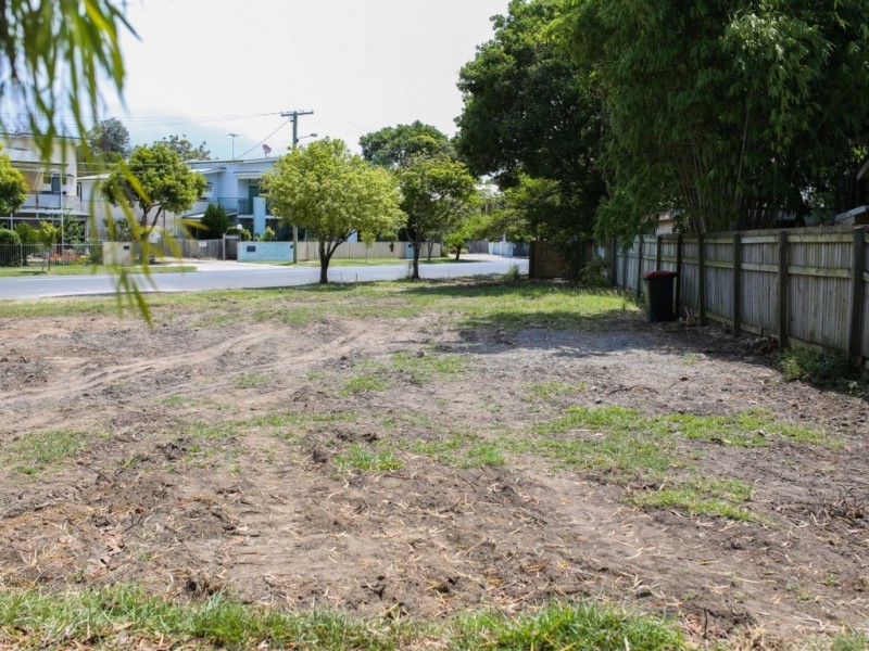 16 Stanley Terrace, Wynnum QLD 4178