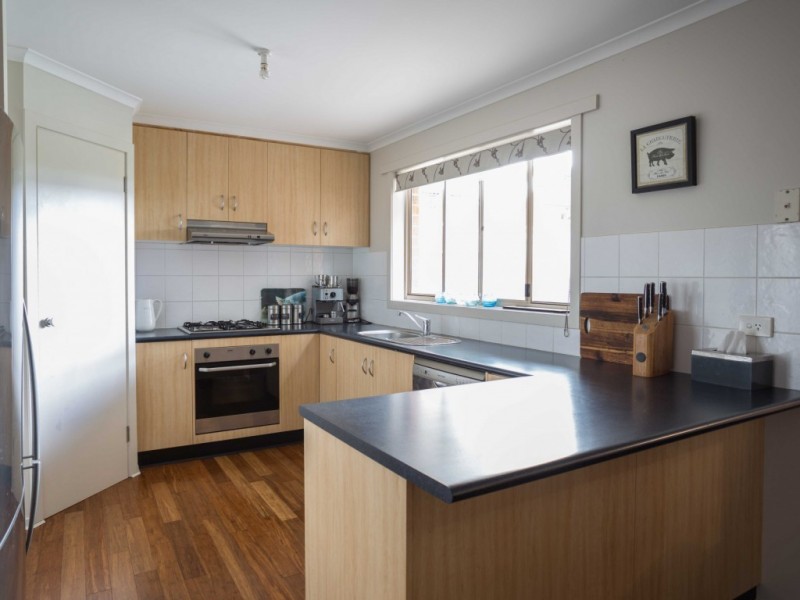 19 Tudor Avenue, Delacombe VIC 3356