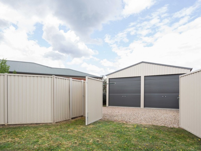 19 Tudor Avenue, Delacombe VIC 3356