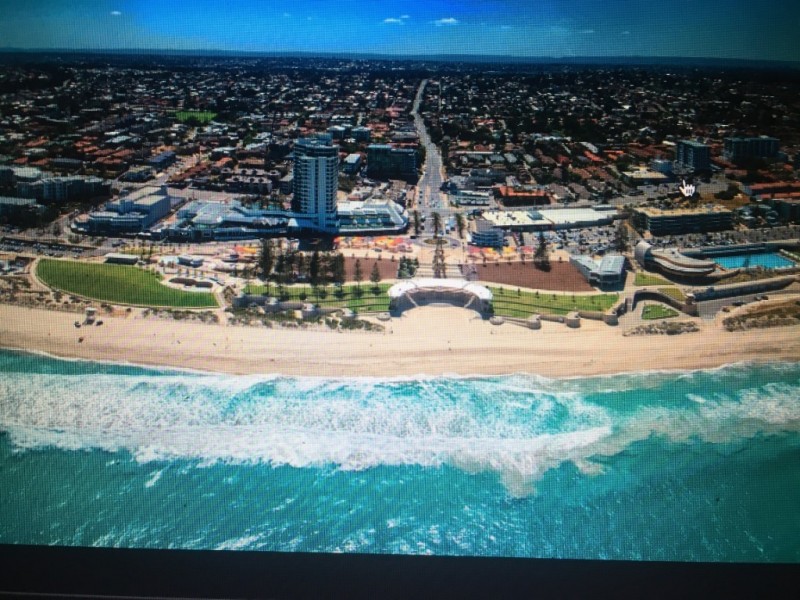 241 Grand Promenade, Doubleview WA 6018