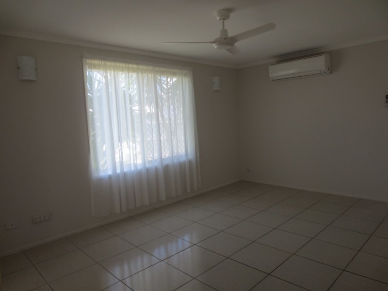 4 Elworthy Street, Bargara QLD 4670