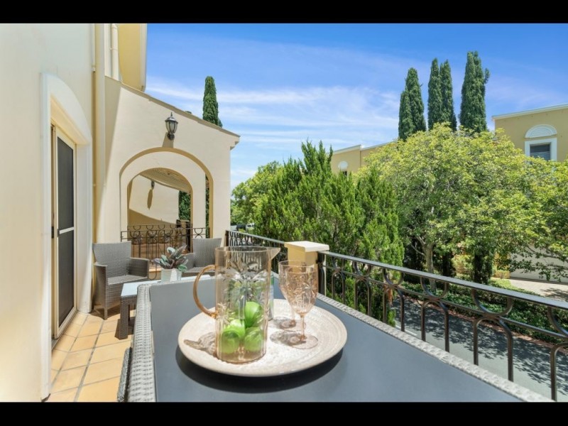 5/14 Pendraat Parade, Hope Island QLD 4212