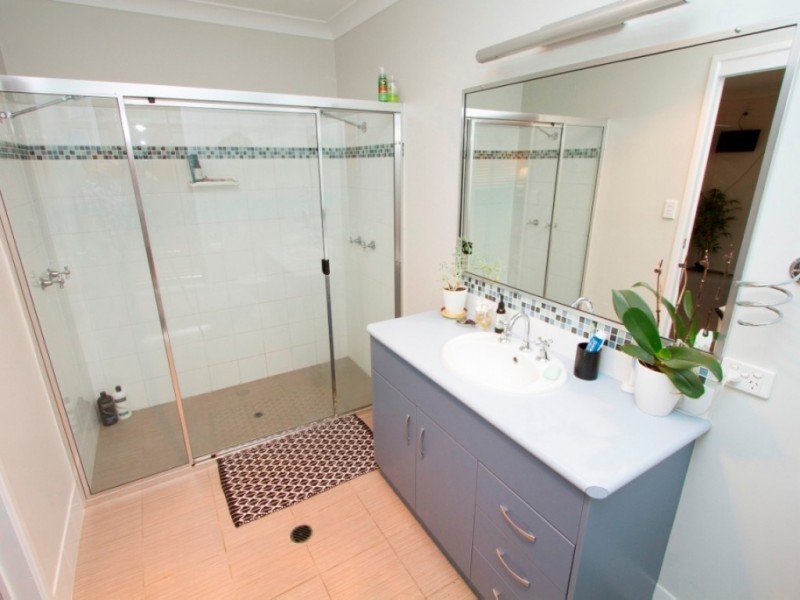 107 Parklea Drive, Placid Hills QLD 4343